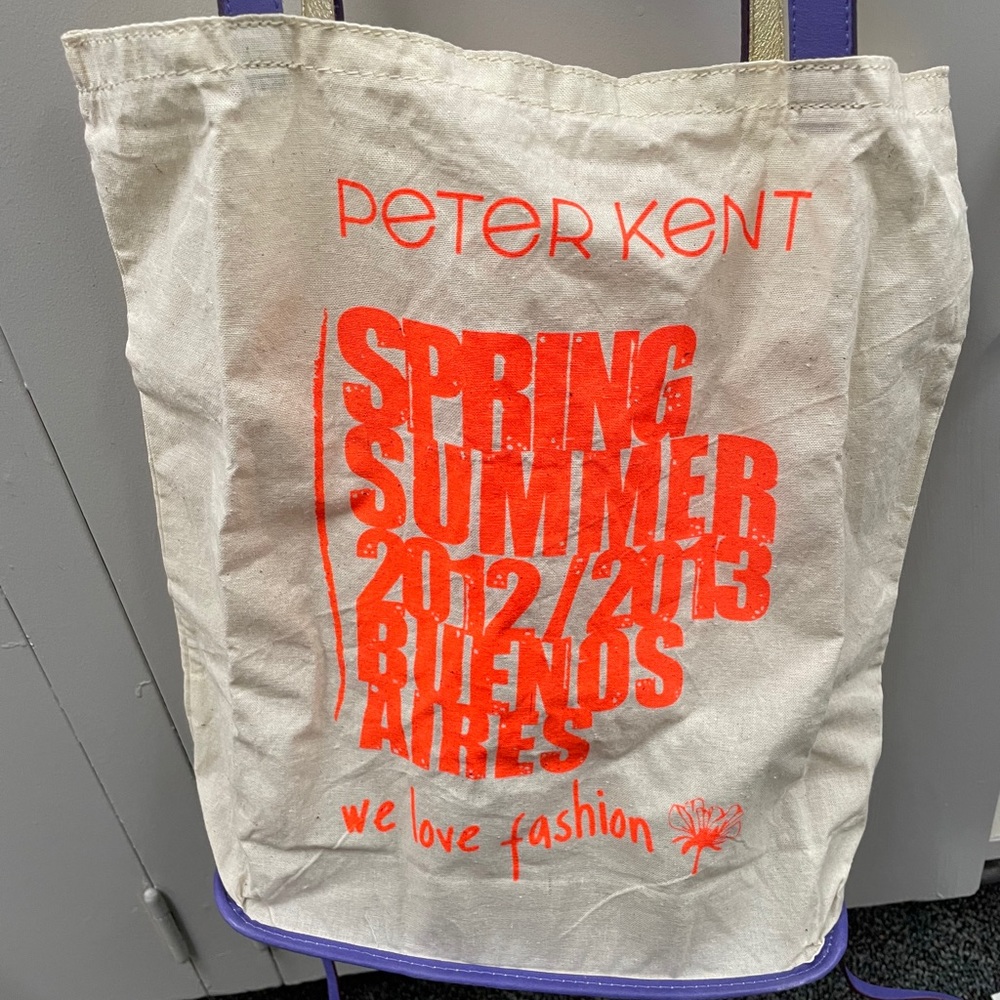 Peter Kent violet panam NWT